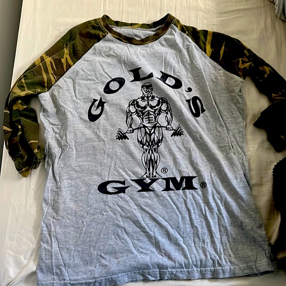 Golds Gym Fore arm long sleeve gym shirt - Picture 1 of 2